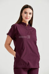 Garnet - Unisex - Scrub Set Activity